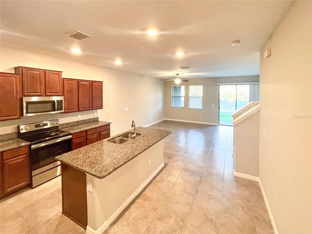 8078 ROLLING SHELL TRAIL, Wesley Chapel, FL 33545