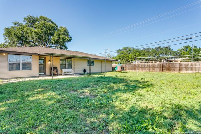 5134 Lancelot, San Antonio, TX 78218
