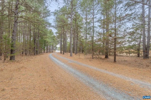 12048 LOUISA RD, Gordonsville, VA 22942