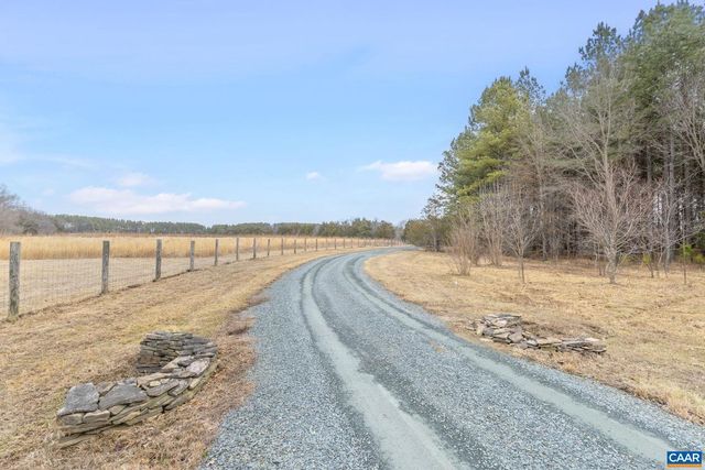 12048 LOUISA RD, Gordonsville, VA 22942