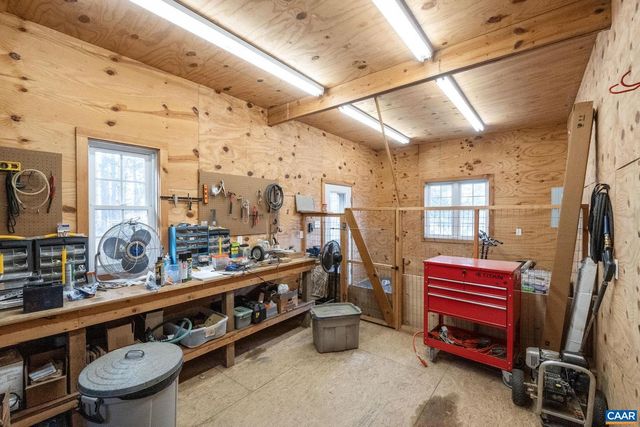 12048 LOUISA RD, Gordonsville, VA 22942