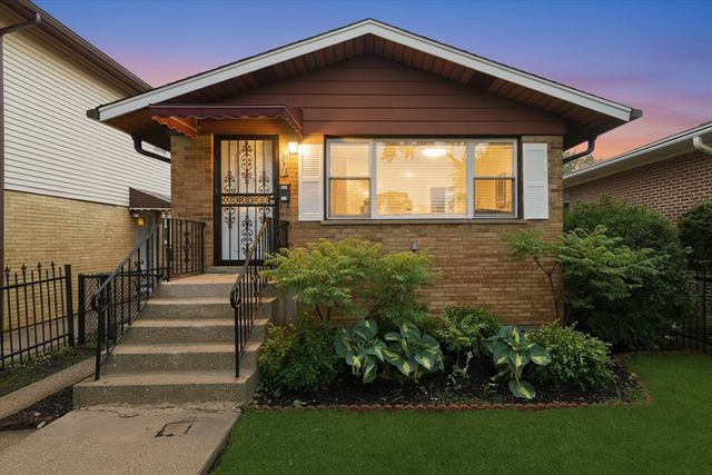 11613 S Loomis Street, Chicago, IL 60643