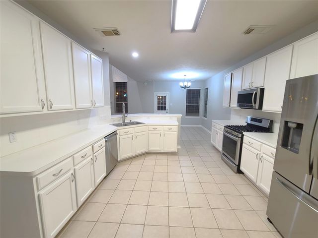 6002 N Fawnlake Drive, Katy, TX 77493