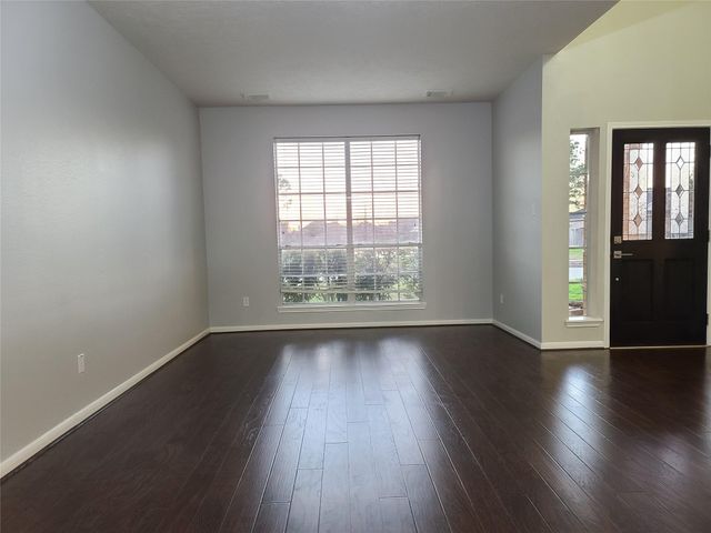 6002 N Fawnlake Drive, Katy, TX 77493