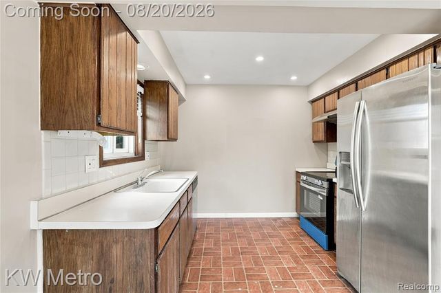 32438 Washington Street, Livonia, MI 48150