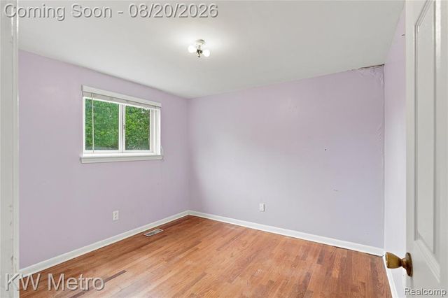 32438 Washington Street, Livonia, MI 48150