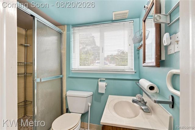 32438 Washington Street, Livonia, MI 48150