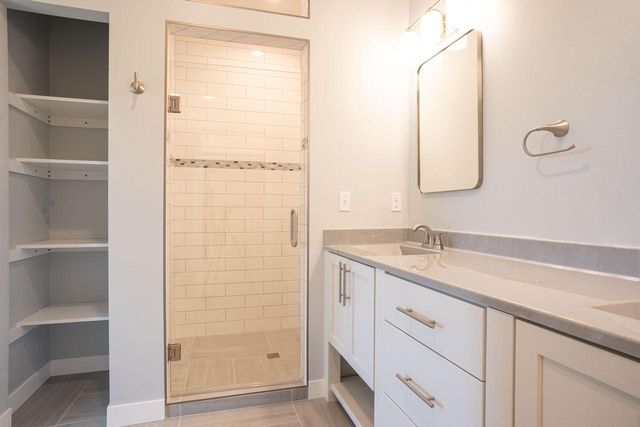 277 Southern DRIVE, Holmen, WI 54636