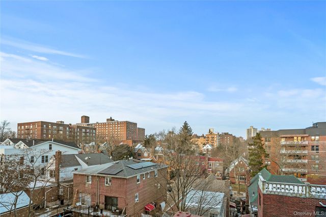 67-25 Clyde Street 6P, Forest Hills, NY 11375