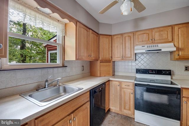 1088 LINCOLN AVE, Atco, NJ 08004