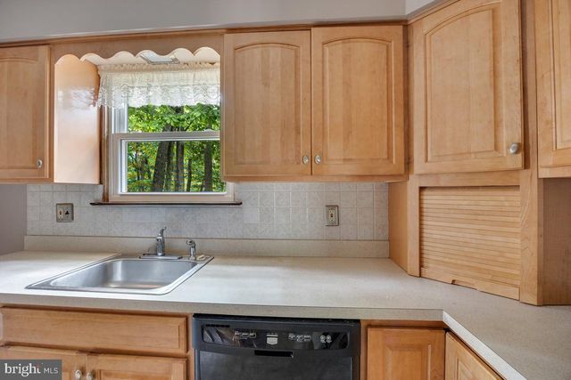 1088 LINCOLN AVE, Atco, NJ 08004