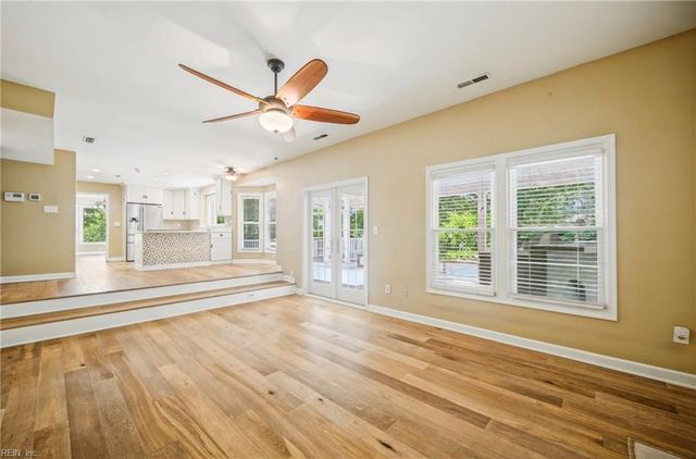 1209 Course View CIR, Virginia Beach, VA 23455