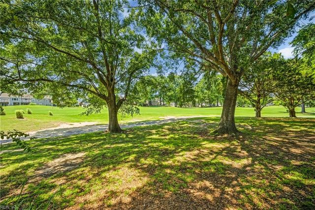 1209 Course View CIR, Virginia Beach, VA 23455
