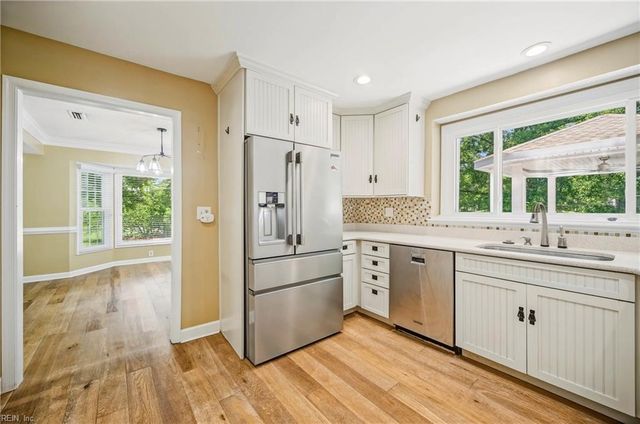 1209 Course View CIR, Virginia Beach, VA 23455