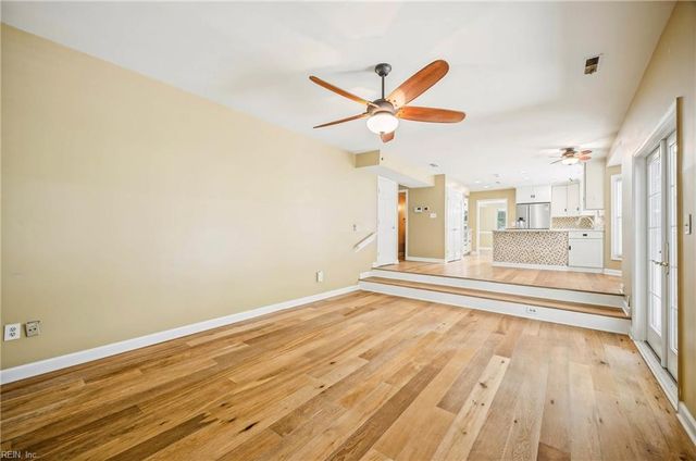1209 Course View CIR, Virginia Beach, VA 23455