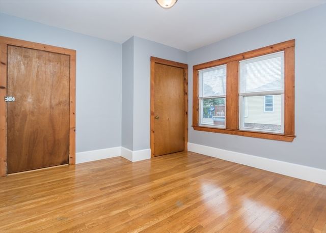 137 Evans 1, Watertown, MA 02472