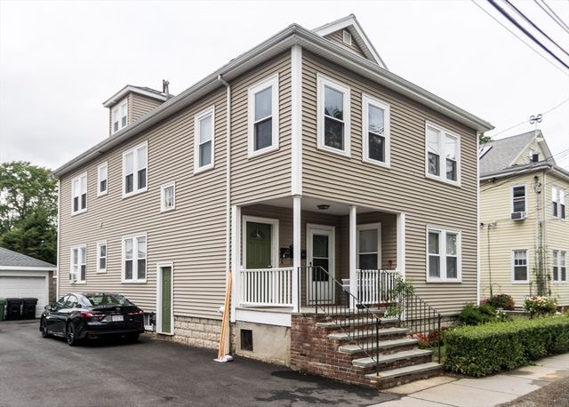 137 Evans 1, Watertown, MA 02472