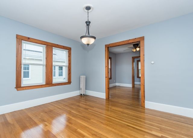 137 Evans 1, Watertown, MA 02472