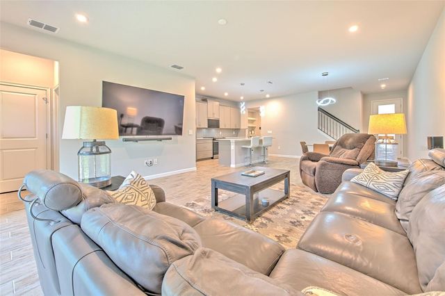 1133 CREEK VALLEY COURT, Brandon, FL 33511