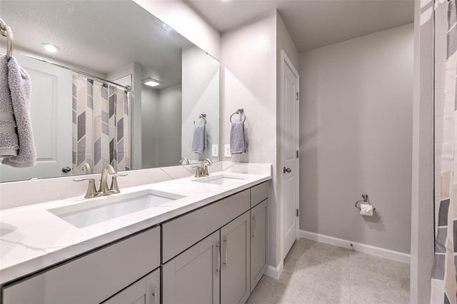 1133 CREEK VALLEY COURT, Brandon, FL 33511