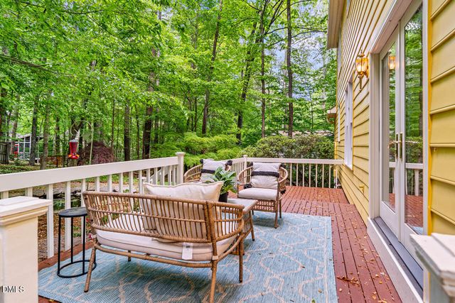 105 Bristol Drive, Chapel Hill, NC 27516