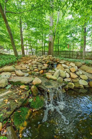 105 Bristol Drive, Chapel Hill, NC 27516