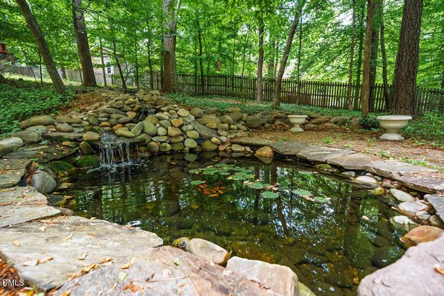 105 Bristol Drive, Chapel Hill, NC 27516