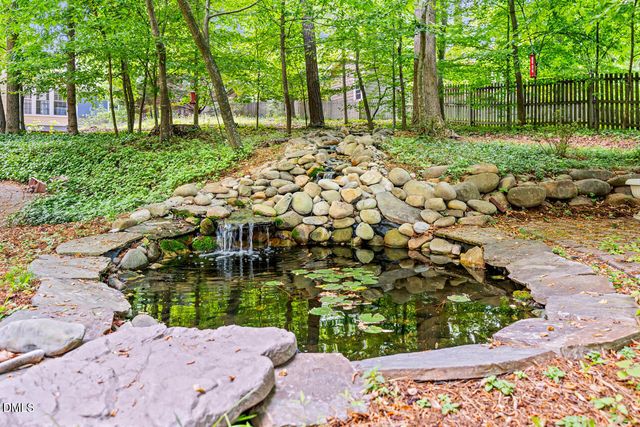 105 Bristol Drive, Chapel Hill, NC 27516