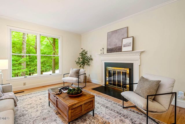 105 Bristol Drive, Chapel Hill, NC 27516