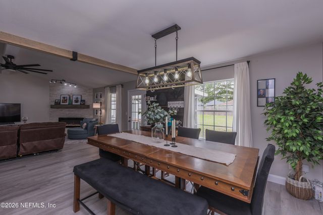 1600 COUNTRY CHARM Lane W, Jacksonville, FL 32225