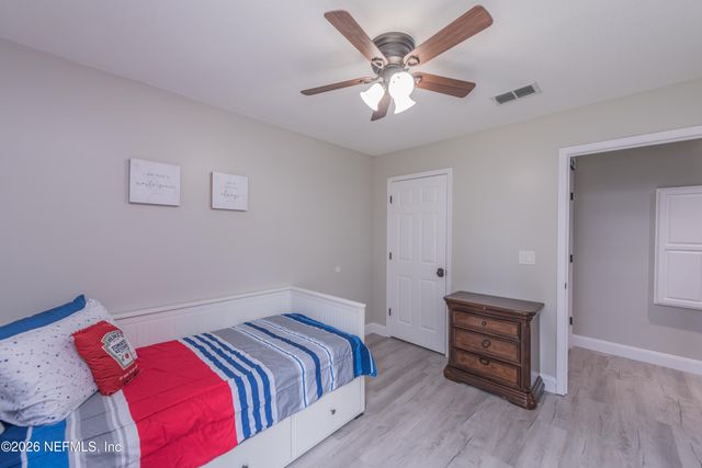 1600 COUNTRY CHARM Lane W, Jacksonville, FL 32225