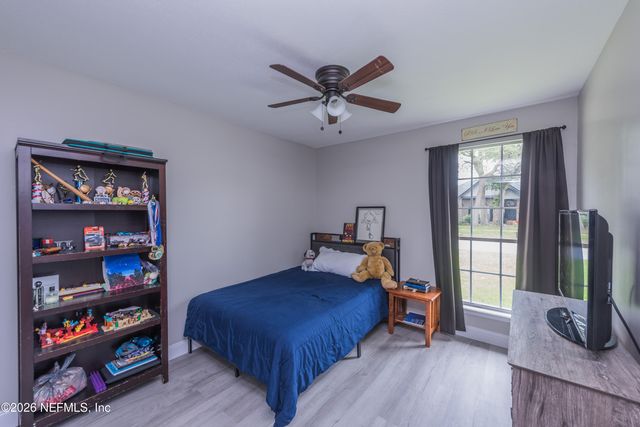 1600 COUNTRY CHARM Lane W, Jacksonville, FL 32225