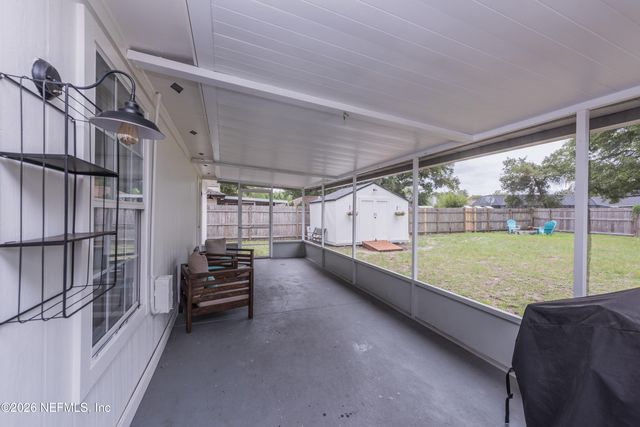 1600 COUNTRY CHARM Lane W, Jacksonville, FL 32225