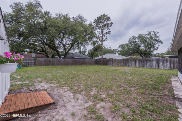 1600 COUNTRY CHARM Lane W, Jacksonville, FL 32225