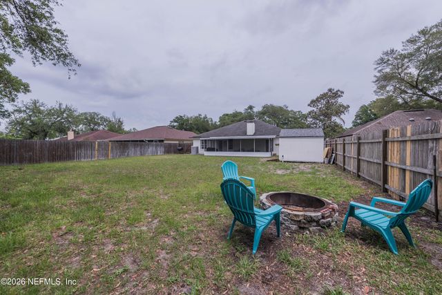 1600 COUNTRY CHARM Lane W, Jacksonville, FL 32225