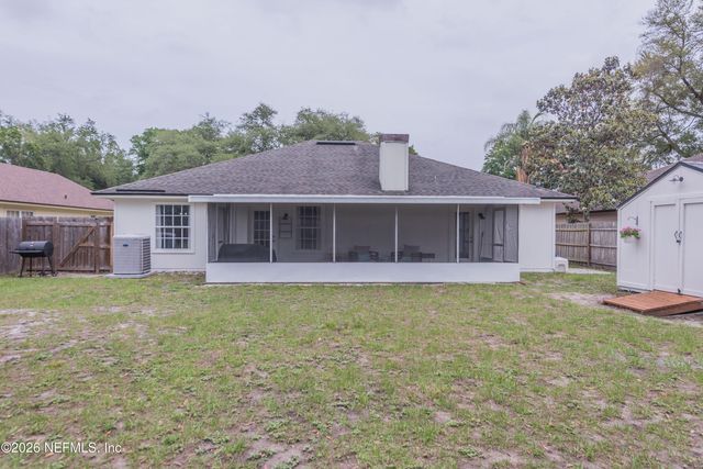 1600 COUNTRY CHARM Lane W, Jacksonville, FL 32225