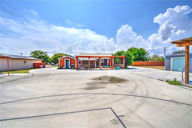 4325 Violet, Corpus Christi, TX 78410