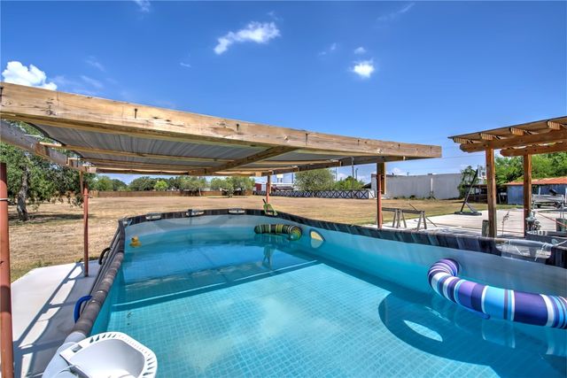 4325 Violet, Corpus Christi, TX 78410