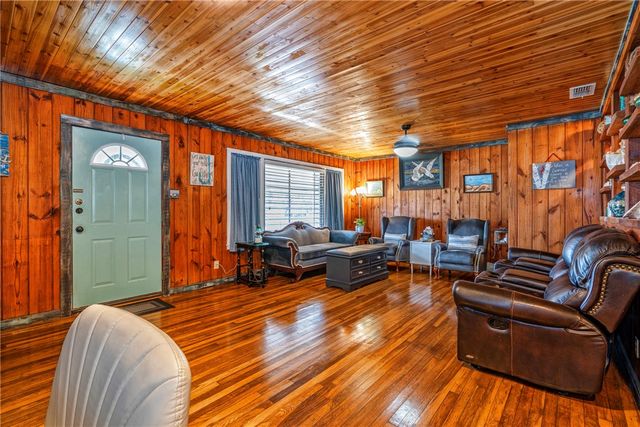4325 Violet, Corpus Christi, TX 78410