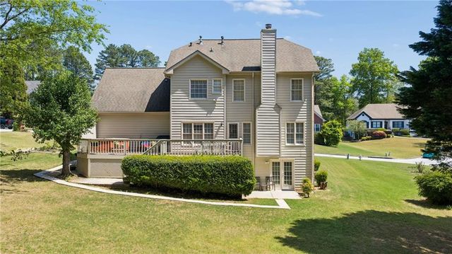 3075 Zermatt Way, Snellville, GA 30078
