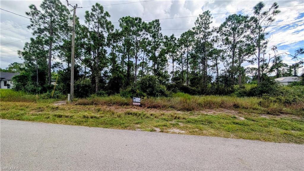 852 Calhoun ST E, LEHIGH ACRES, FL 33974 — photo 5