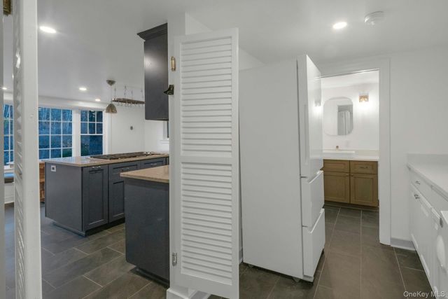 1364 Spring Valley Road, Ossining, NY 10562