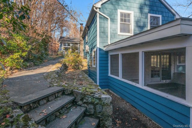 1364 Spring Valley Road, Ossining, NY 10562