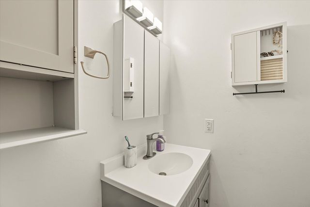 4008 Cornish Drive, Tallahassee, FL 32303