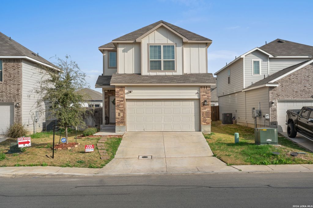 2407 N Applewhite, San Antonio, TX 78224