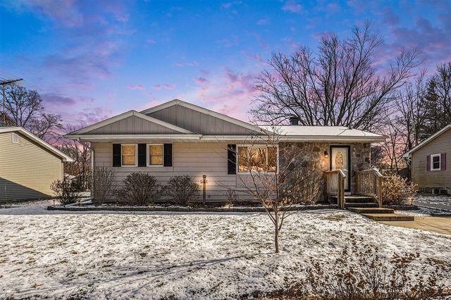 5619 Cheshire Street, Portage, MI 49002