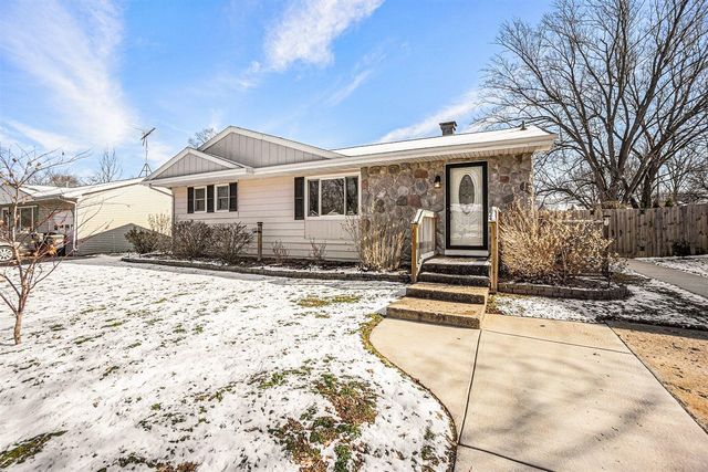 5619 Cheshire Street, Portage, MI 49002