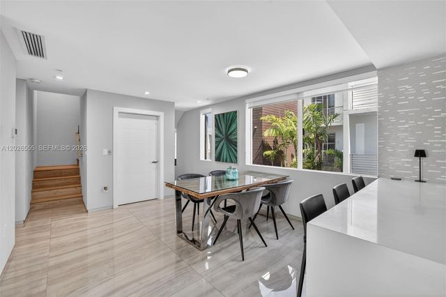 700 NE 14th Avenue 311, Fort Lauderdale, FL 33304