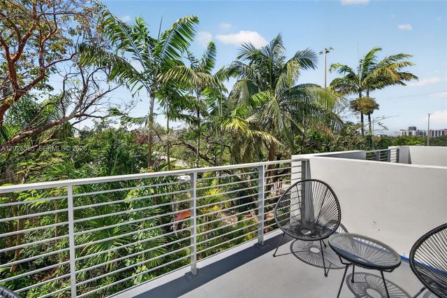 700 NE 14th Avenue 311, Fort Lauderdale, FL 33304