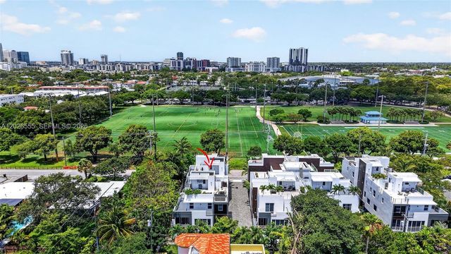 700 NE 14th Avenue 311, Fort Lauderdale, FL 33304